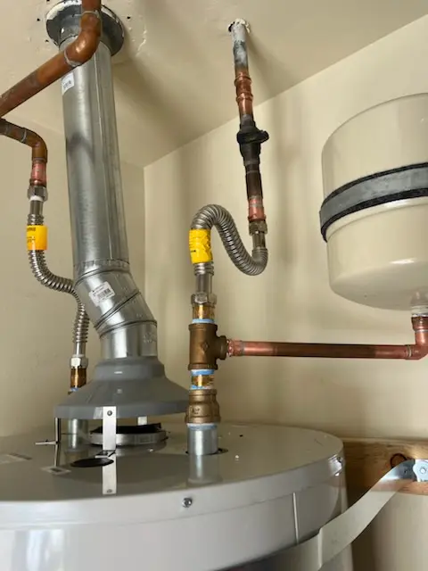 Water heater installation and plumbing repair in Vermilion